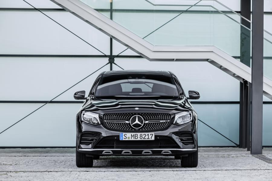  Mercedes-AMG GLC43 4Matic Coupe 2016 года  (WW) (фото 37 из 46)